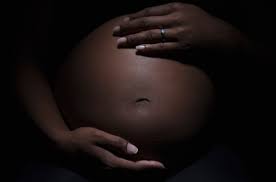 Pregnancy & Your Skin: Common Changes and Safe Ways to Support It